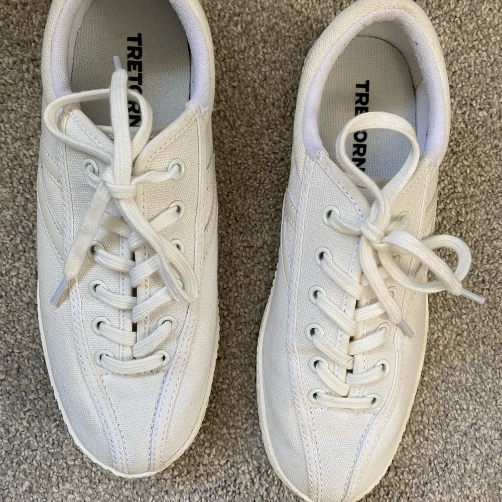 Tretorn Nyalite Plus canvas sneaker. Size 6.5.